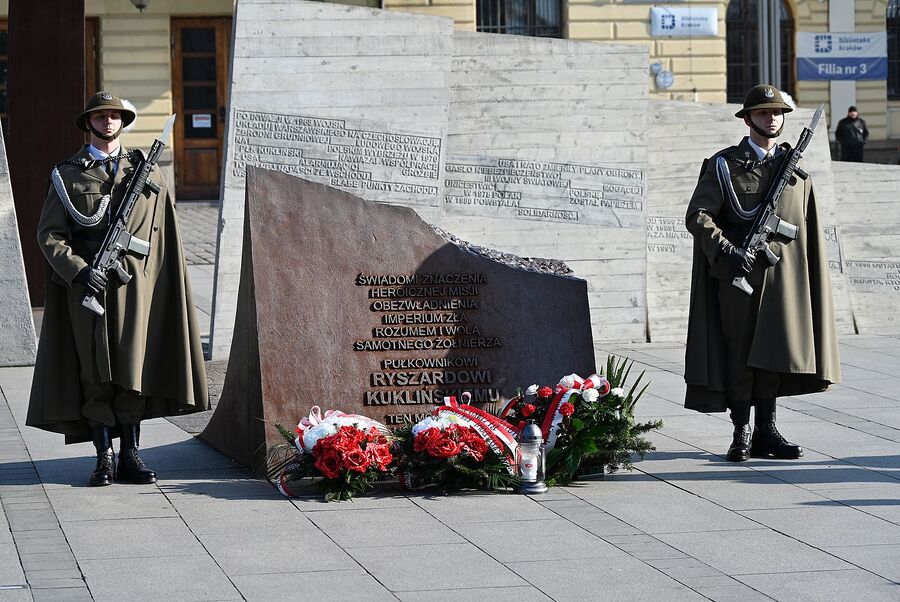 21. rocznica śmierci Ryszarda Kuklińskiego. Uroczystość w Krakowie. Fot. Janusz Ślęzak (IPN)