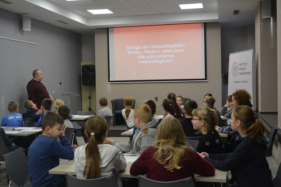 Warsztaty „Droga do niepodległości Polski”. Przystanek Historia w Kielcach. Fot. Katarzyna Pronobis