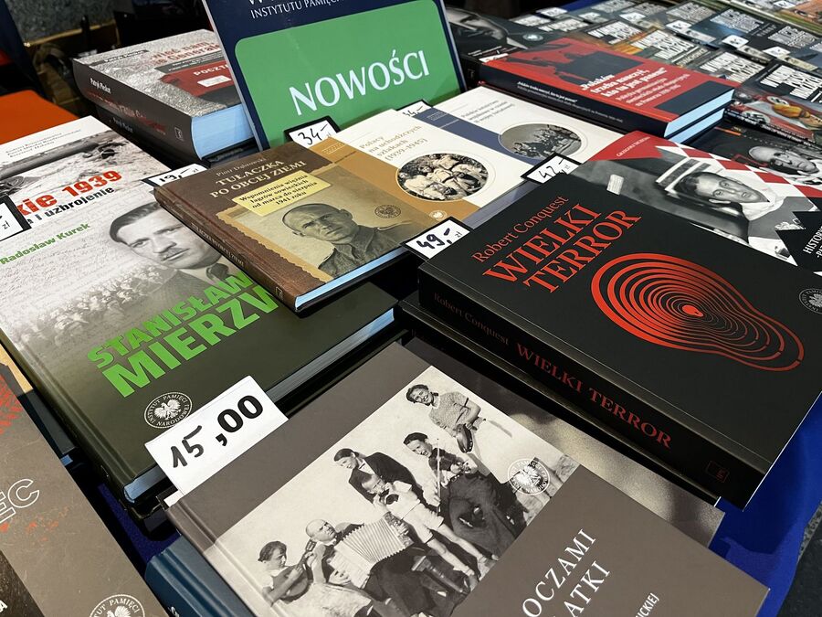 Wydawnictwo IPN na 7. Sądeckich Targach Książki. Fot. Cezary Pałka (IPN)