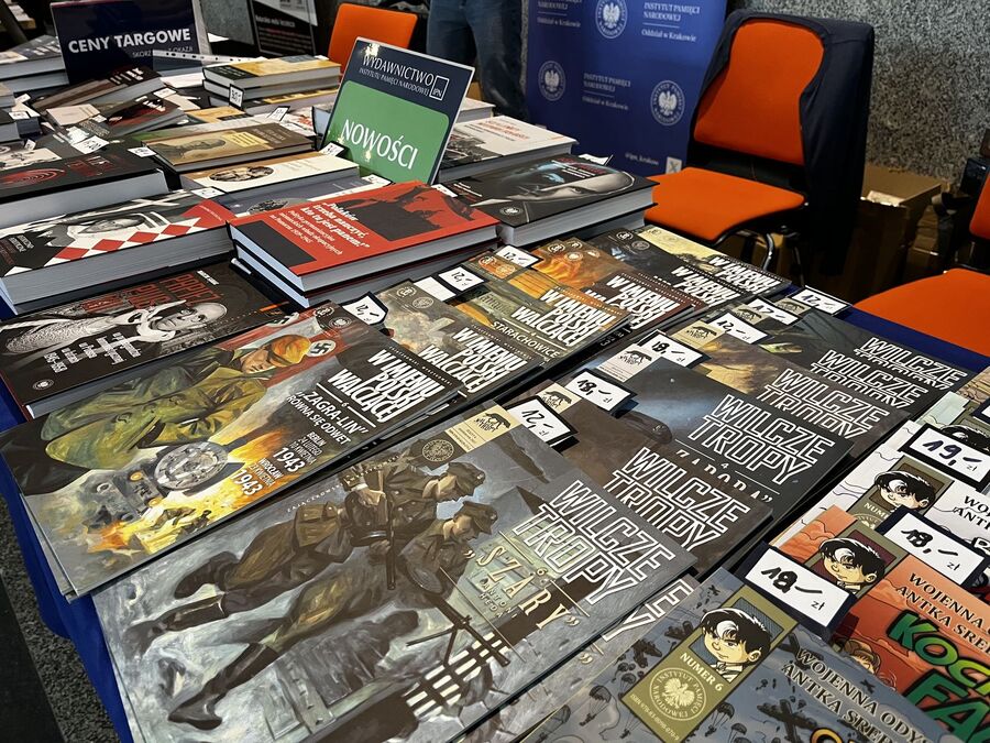 Wydawnictwo IPN na 7. Sądeckich Targach Książki. Fot. Cezary Pałka (IPN)