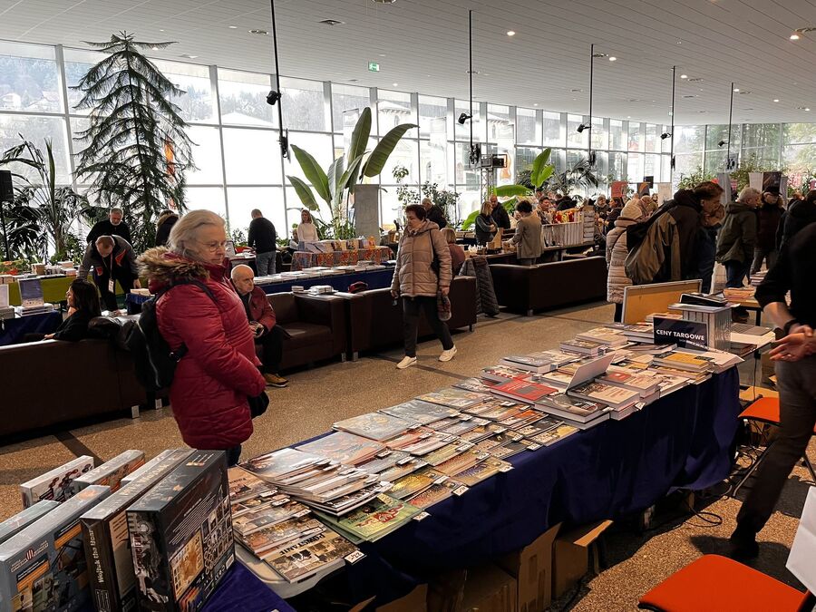 Wydawnictwo IPN na 7. Sądeckich Targach Książki. Fot. Cezary Pałka (IPN)