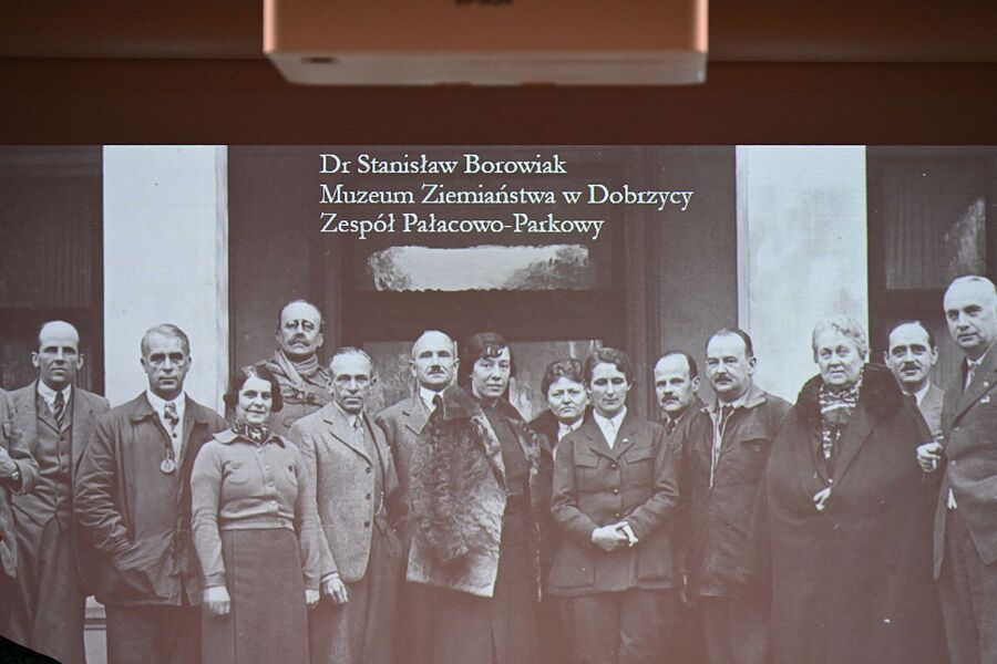 Kraków. Warsztaty w ramach konkursu ziemiańskiego. Fot. Janusz Ślęzak (IPN)