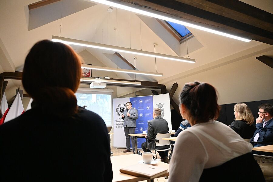 Kraków. Warsztaty w ramach konkursu ziemiańskiego. Fot. Janusz Ślęzak (IPN)