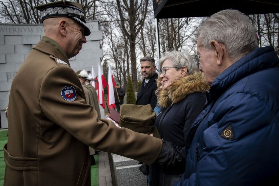 Uroczystości pogrzebowe trzech Żołnierzy Wyklętych w Krakowie. Fot. Agnieszka Masłowska (IPN)