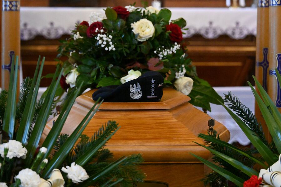 Pogrzeb kpt. Stanisława Pazurkiewicza. Fot. Janusz Ślęzak (IPN)