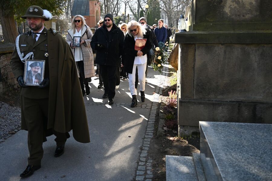 Pogrzeb kpt. Stanisława Pazurkiewicza. Fot. Janusz Ślęzak (IPN)