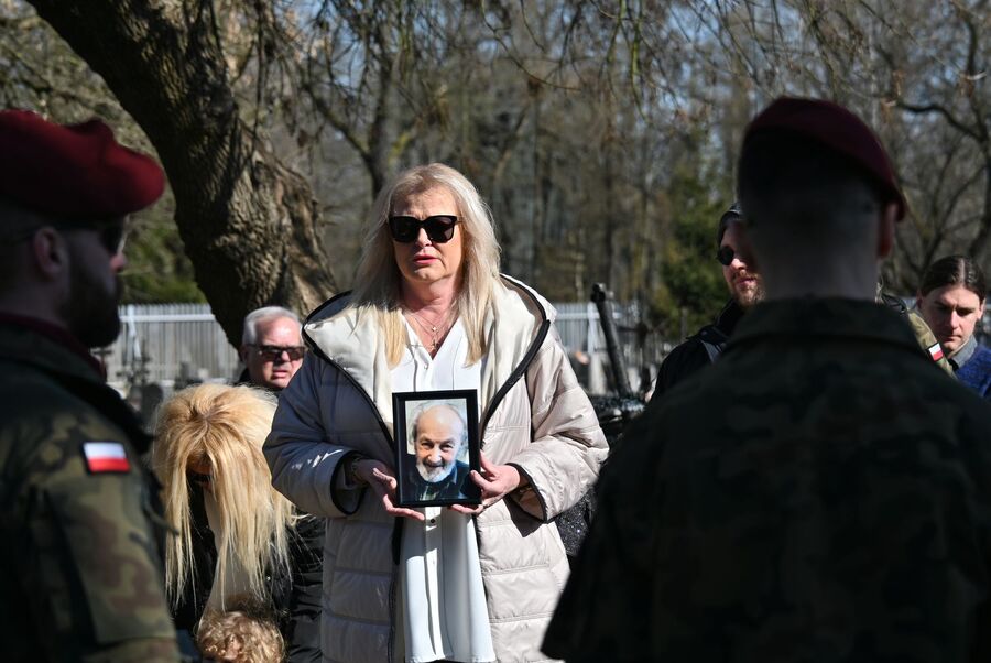 Pogrzeb kpt. Stanisława Pazurkiewicza. Fot. Janusz Ślęzak (IPN)