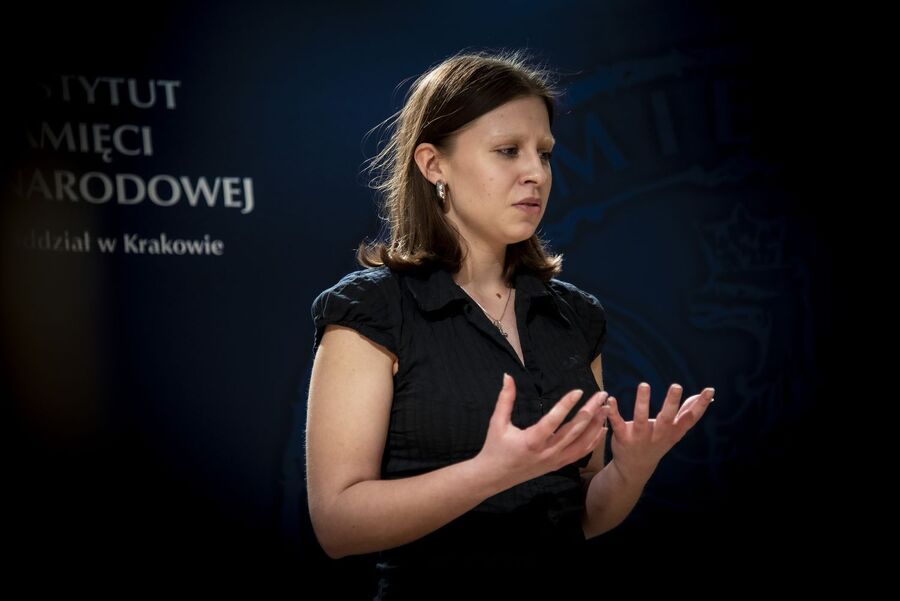 Małopolski półfinał ogólnopolskiego konkursu recytatorskiego poezji i prozy więźniarek KL Ravensbrück. Fot. Agnieszka Masłowska (IPN)