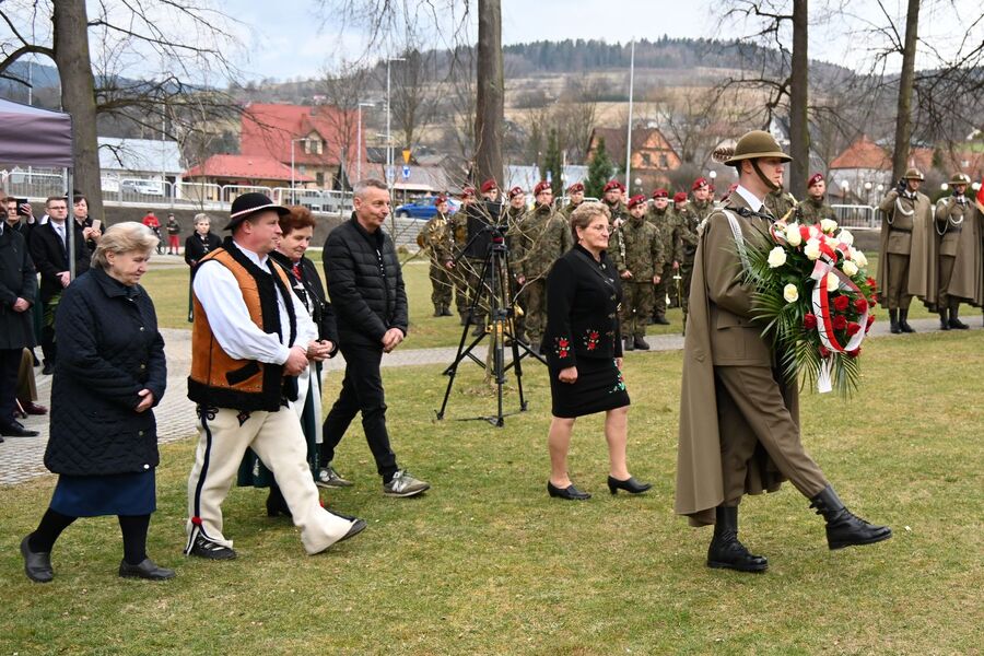 Narodowy Dzień Pamięci Polaków ratujących Żydów pod okupacją niemiecką. Uroczystości w Tokarni. Fot. Janusz Ślęzak (IPN)