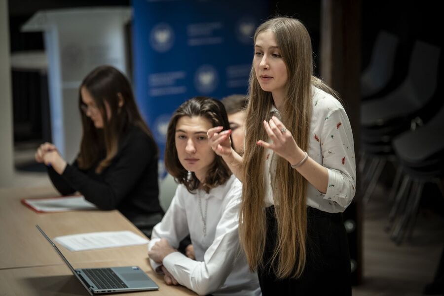 Faza grupowa X Małopolskiego Turnieju Debat Historycznych. Fot. Agnieszka Masłowska (IPN)