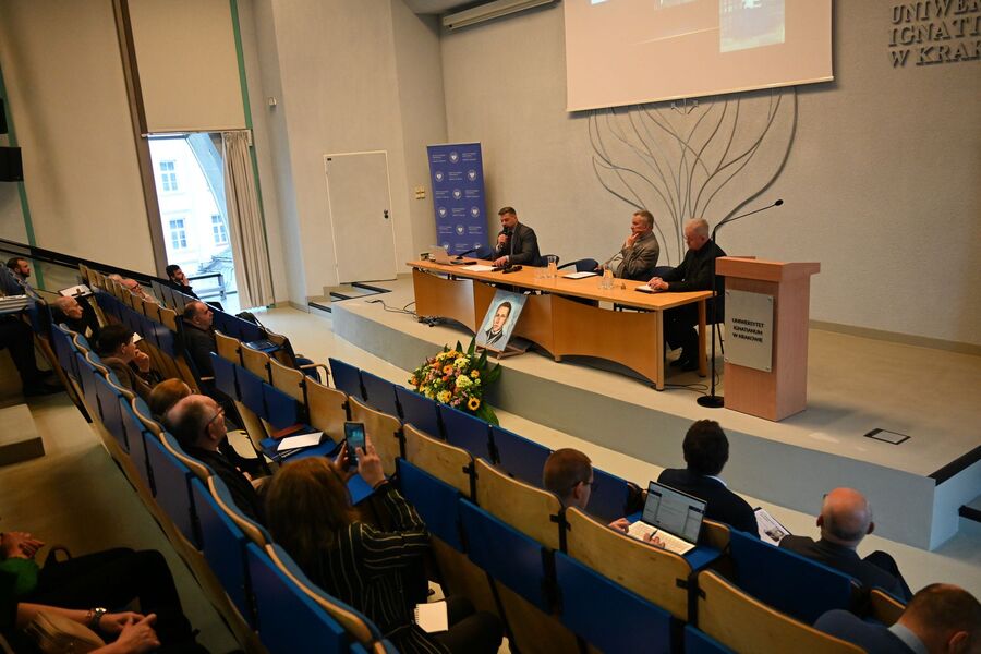 Konferencja naukowa „Ks. Władysław Gurgacz SJ – pytania...”. Fot. Janusz Ślęzak (IPN)