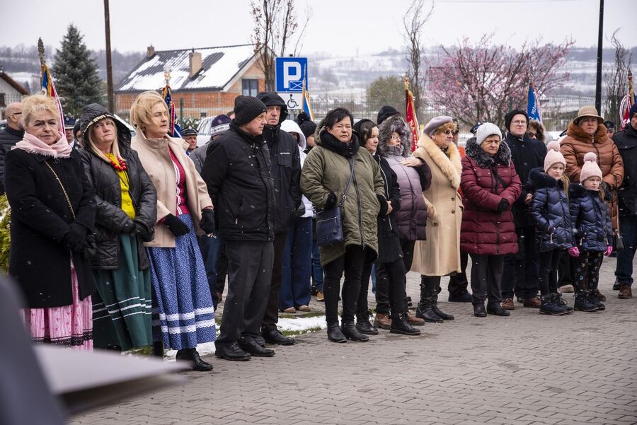 W Podegrodziu odsłonięto tablicę pamięci Stanisława Berowskiego. Fot. Agnieszka Masłowska (IPN)
