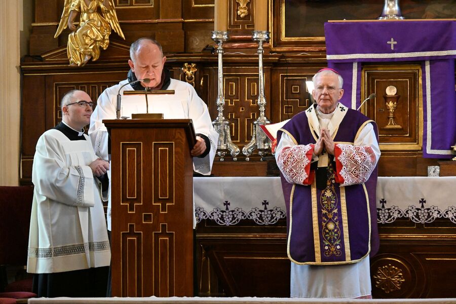 30. rocznica odsłonięcia Symbolicznej Mogiły Ofiar Komunizmu na cmentarzu Rakowickim. Fot. Janusz Ślęzak (IPN)