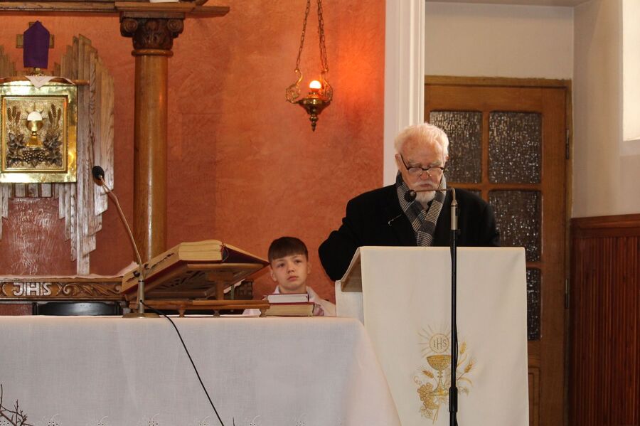 Odsłonięcie tablicy ppor. Michała Rokosza w Makowie Podhalańskim. Fot. Jakub Ryba (IPN)