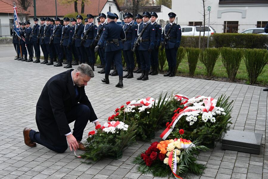 Krakowskie uroczystości poświęcone ofiarom zbrodni katyńskiej. Fot. Janusz Ślęzak (IPN)