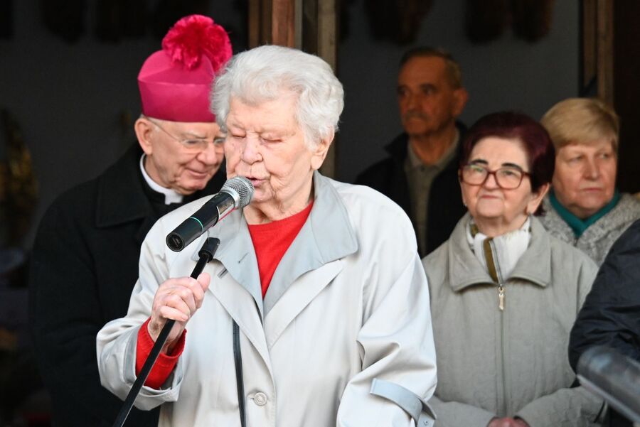 Otwarcie wystawy IPN o obronie Krzyża Nowohuckiego. Fot. Janusz Ślęzak (IPN)