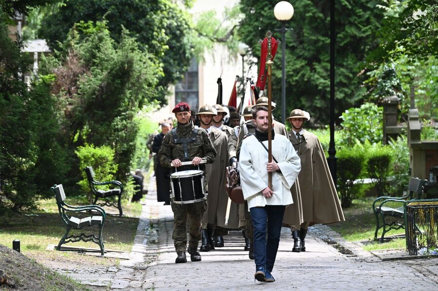 W Krakowie pochowano ppłk. Ryszarda Ładę-Brodowskiego, żołnierza AK. Fot. Janusz Ślęzak (IPN)