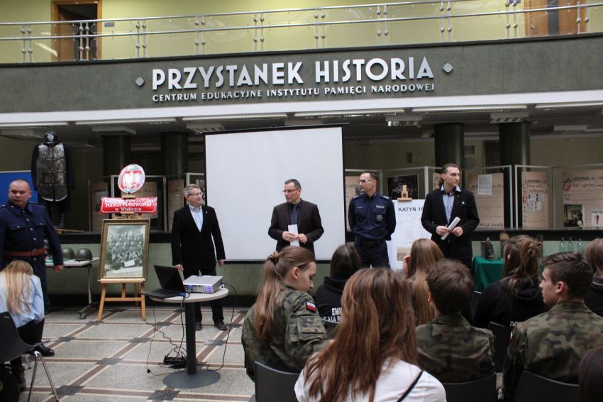 Warsztaty historyczne do konkursu „Policjanci w służbie historii” – Kraków, 1 lutego