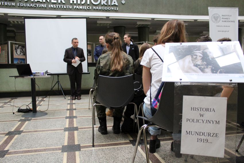 Warsztaty historyczne do konkursu „Policjanci w służbie historii” – Kraków, 1 lutego