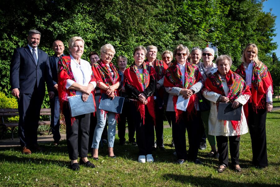 Znicze pamięci w 77. rocznicę śmierci rtm. Witolda Pileckiego w Jodłówce. Fot. Agnieszka Masłowska (IPN)
