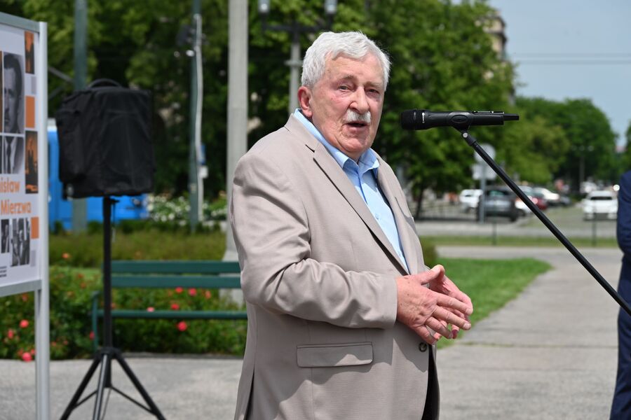 Otwarcie wystawy poświęconej Stanisławowi Mierzwie. Fot. Żaneta Wierzgacz (IPN)