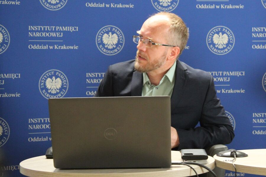 Archiwalna środa o żydowskiej społeczności Podgórza. Fot. Kamil Szkaradek (IPN)