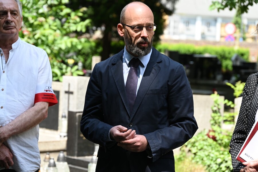 Uroczystość na cmentarzu Rakowickim. Fot. Żaneta Wierzgacz (IPN)