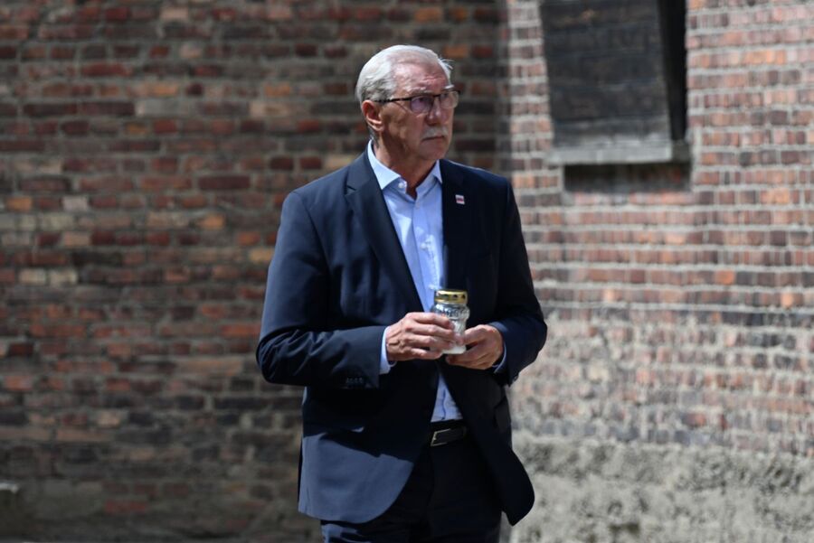 Uroczystość w dawnym KL Auschwitz. Fot. Janusz Ślęzak (IPN)