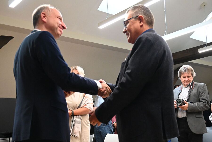 Wręczenie odznaczeń państwowych w siedzibie krakowskiego oddziału IPN. Fot. Janusz Ślęzak (IPN)