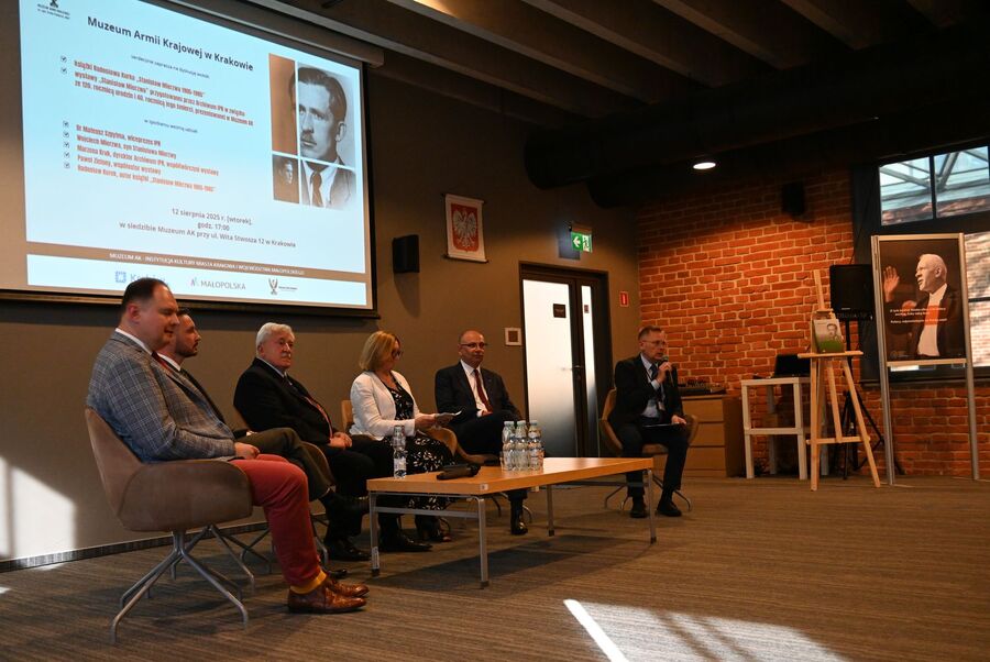 Stanisław Mierzwa – dyskusja o książce i wystawie IPN w Muzeum AK w Krakowie. Fot. Janusz Ślęzak (IPN)