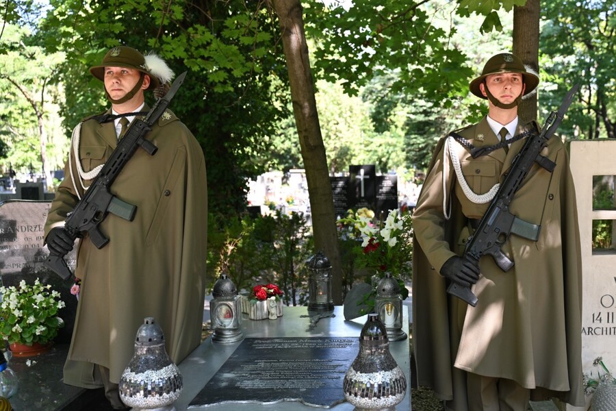 65. rocznica urodzin Janusza Kurtyki. Fot. Żaneta Wierzgacz (IPN)