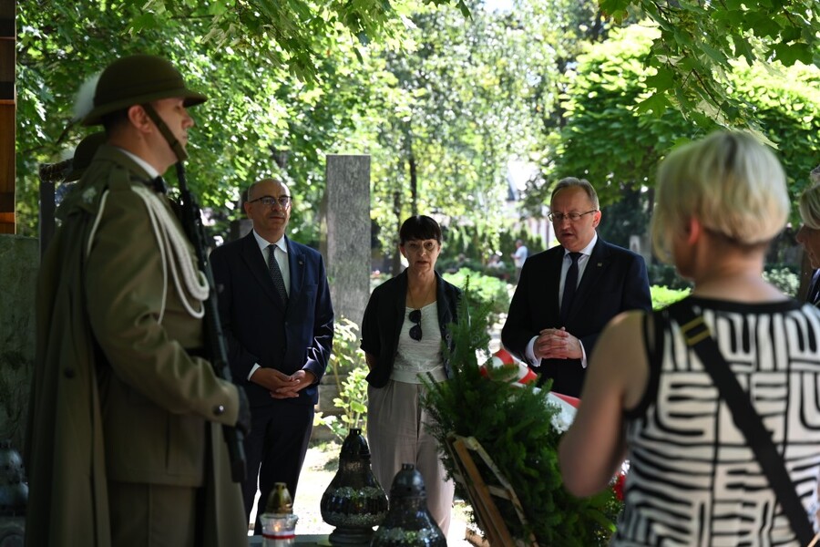 65. rocznica urodzin Janusza Kurtyki. Fot. Żaneta Wierzgacz (IPN)
