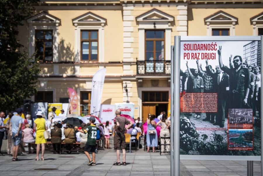 Dwie wystawy o Solidarności w Nowym Targu. Fot. Agnieszka Masłowska (IPN)