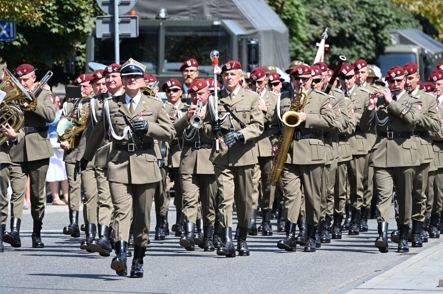 Krakowskie obchody Święta Wojska Polskiego. Fot. Janusz Ślęzak (IPN)