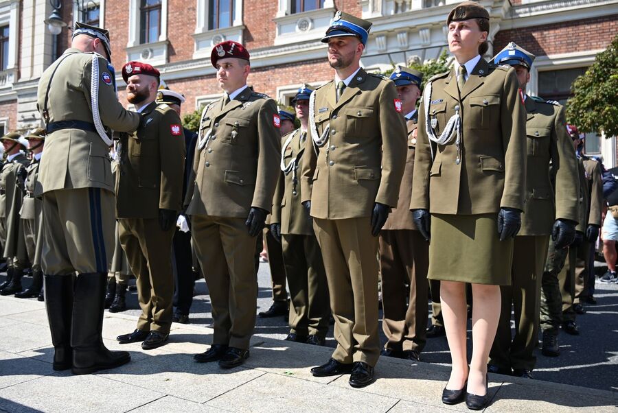 Krakowskie obchody Święta Wojska Polskiego. Fot. Janusz Ślęzak (IPN)