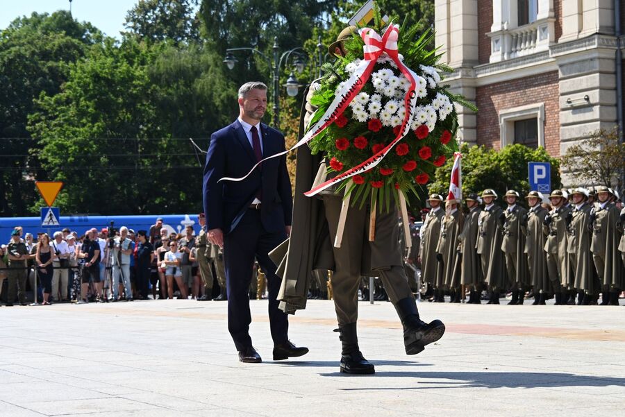 Krakowskie obchody Święta Wojska Polskiego. Fot. Janusz Ślęzak (IPN)