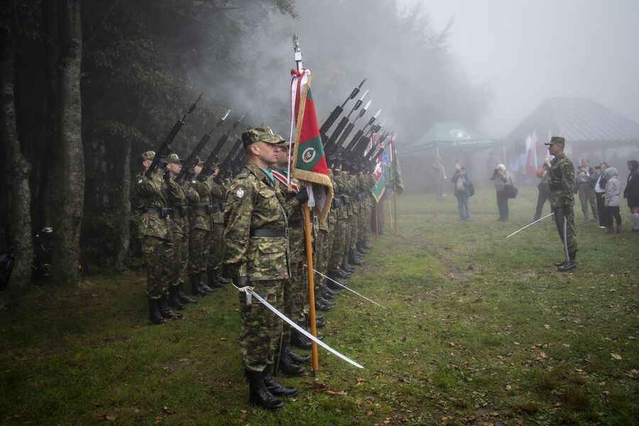 Uroczystość na Hali Łabowskiej. Fot. Agnieszka Masłowska (IPN)