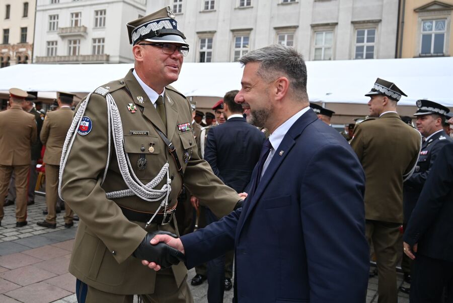 Święto Wojsk Lądowych w Krakowie. Fot. Janusz Ślęzak (IPN)