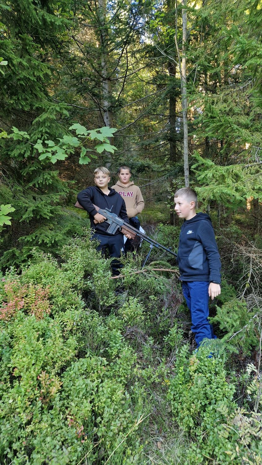 XX Rajd Szlakami Żołnierzy Wyklętych mjr. Józefa Kurasia „Ognia”. Fot. IPN, ZSiP nr 2 w Kasinie Wielkiej, MOW w Krakowie