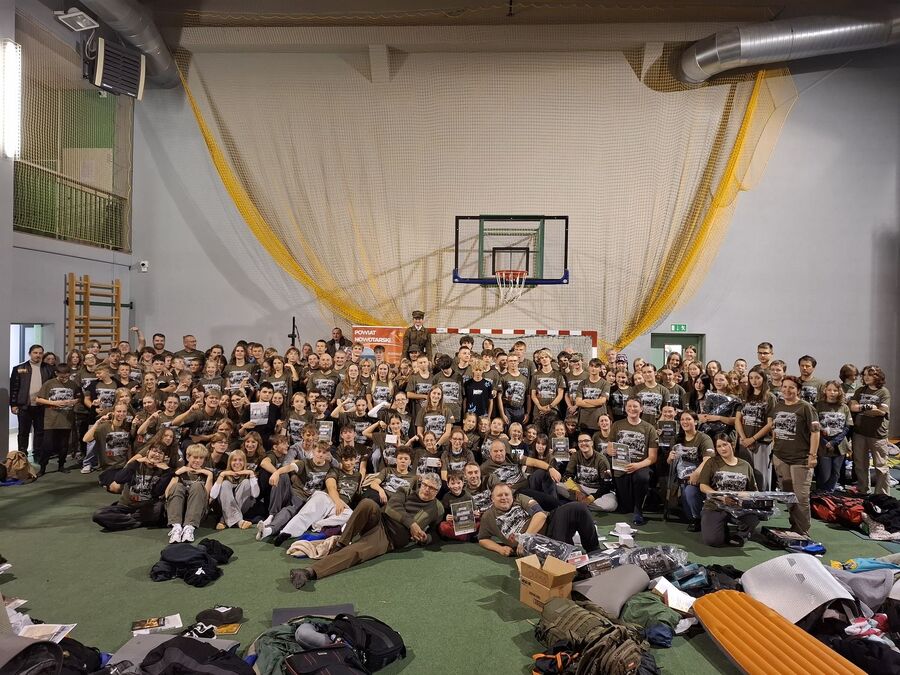 XX Rajd Szlakami Żołnierzy Wyklętych mjr. Józefa Kurasia „Ognia”. Fot. IPN, ZSiP nr 2 w Kasinie Wielkiej, MOW w Krakowie