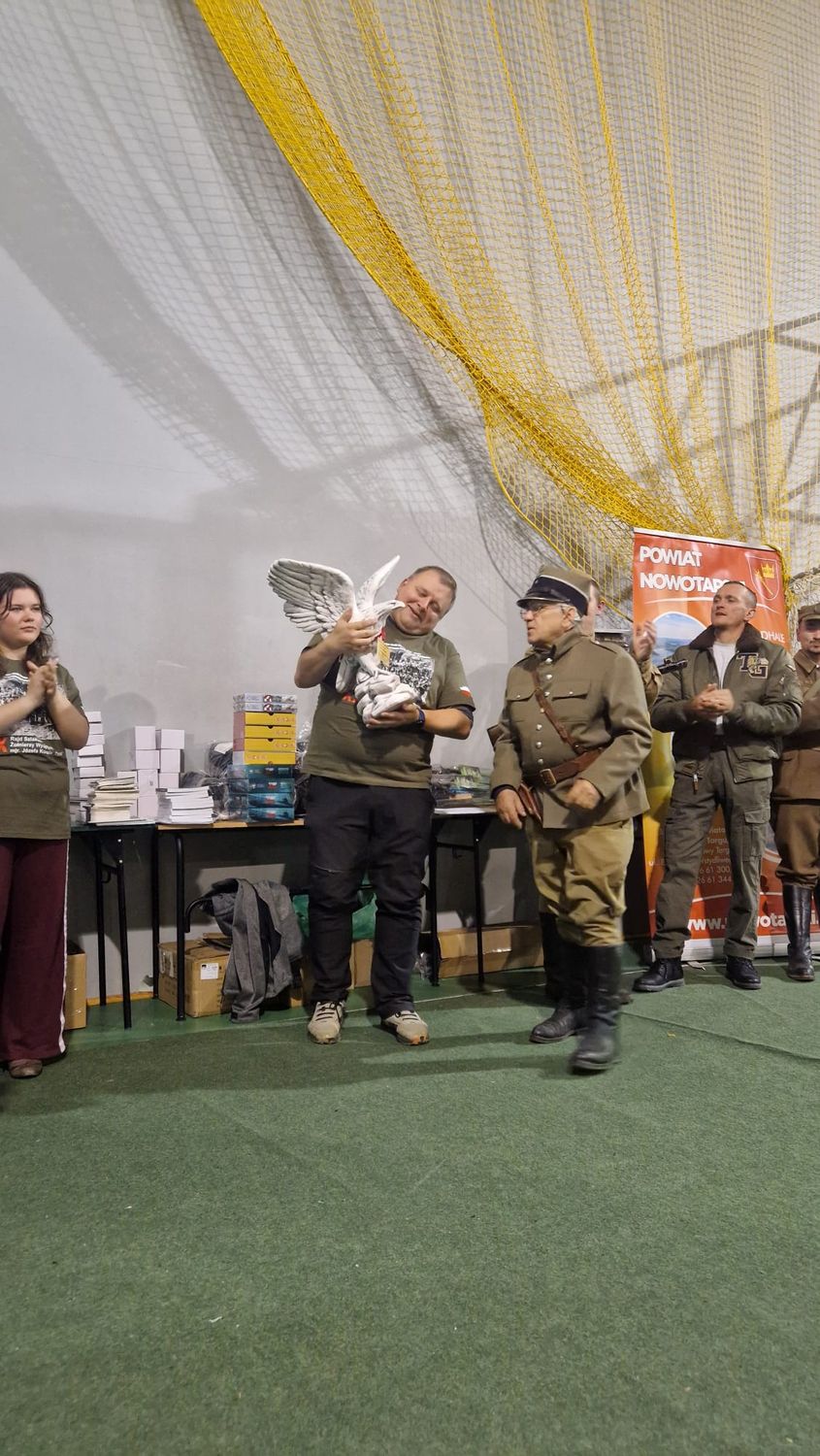 XX Rajd Szlakami Żołnierzy Wyklętych mjr. Józefa Kurasia „Ognia”. Fot. IPN, ZSiP nr 2 w Kasinie Wielkiej, MOW w Krakowie