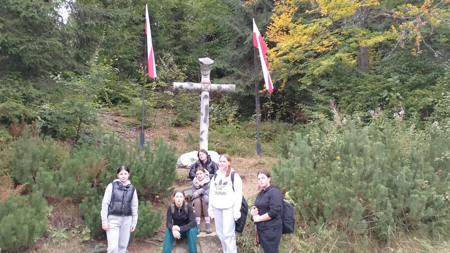 XX Rajd Szlakami Żołnierzy Wyklętych mjr. Józefa Kurasia „Ognia”. Fot. IPN, ZSiP nr 2 w Kasinie Wielkiej, MOW w Krakowie