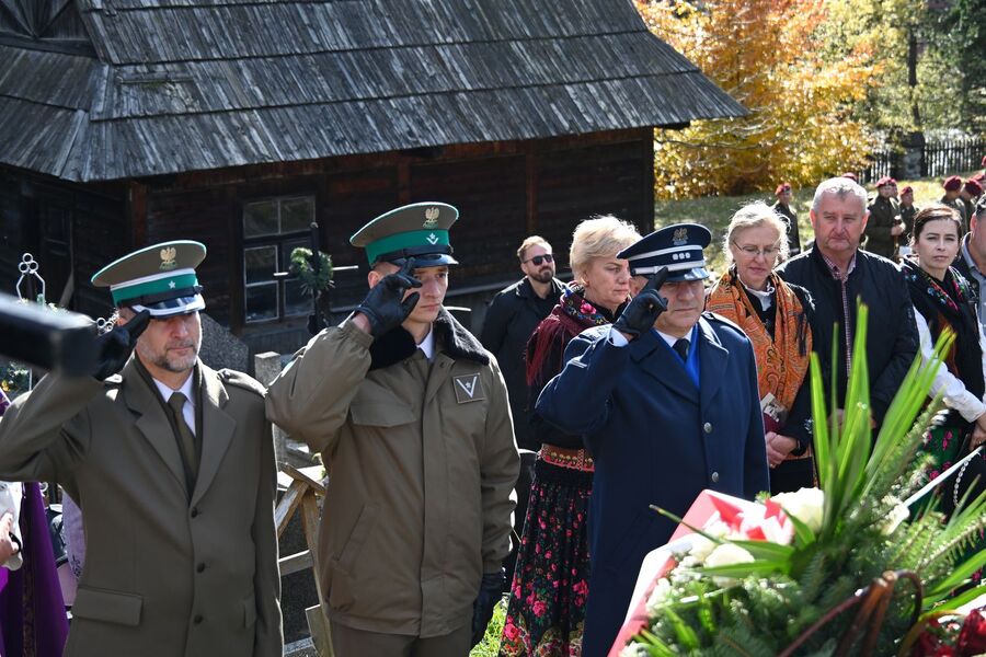 Uroczystości pogrzebowe Stanisława Klapera. Fot. Janusz Ślęzak (IPN)