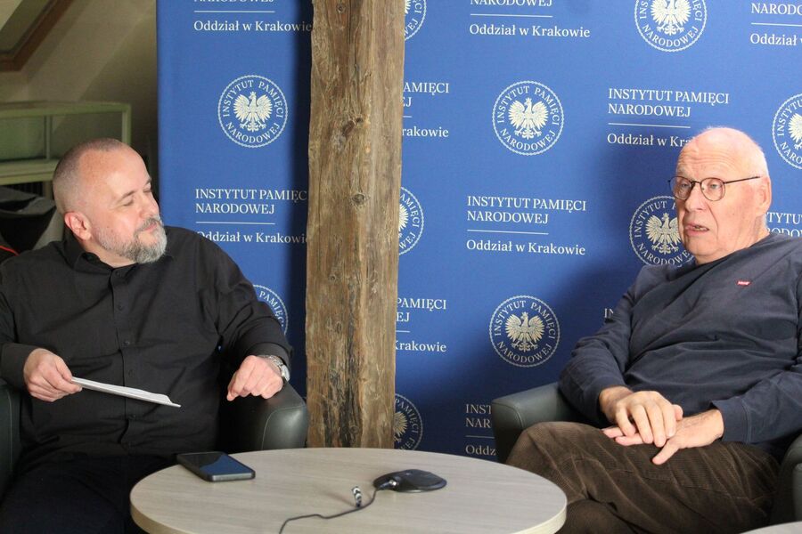 Niezależna Telewizja Mistrzejowice. Spotkanie Klubu im. „Grota”. Fot. Kamil Szkaradek (IPN)