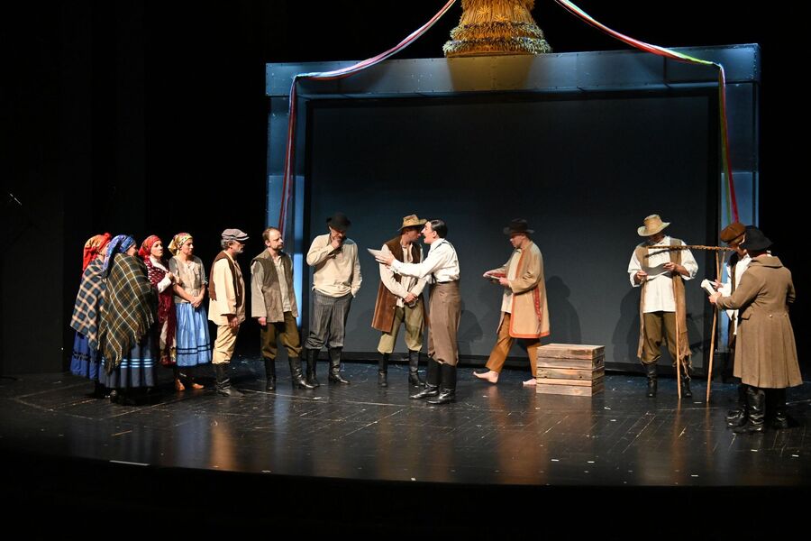 Spektakl o Wincentym Witosie w Teatrze Ludowym w Nowej Hucie. Fot. Janusz Ślęzak (IPN)