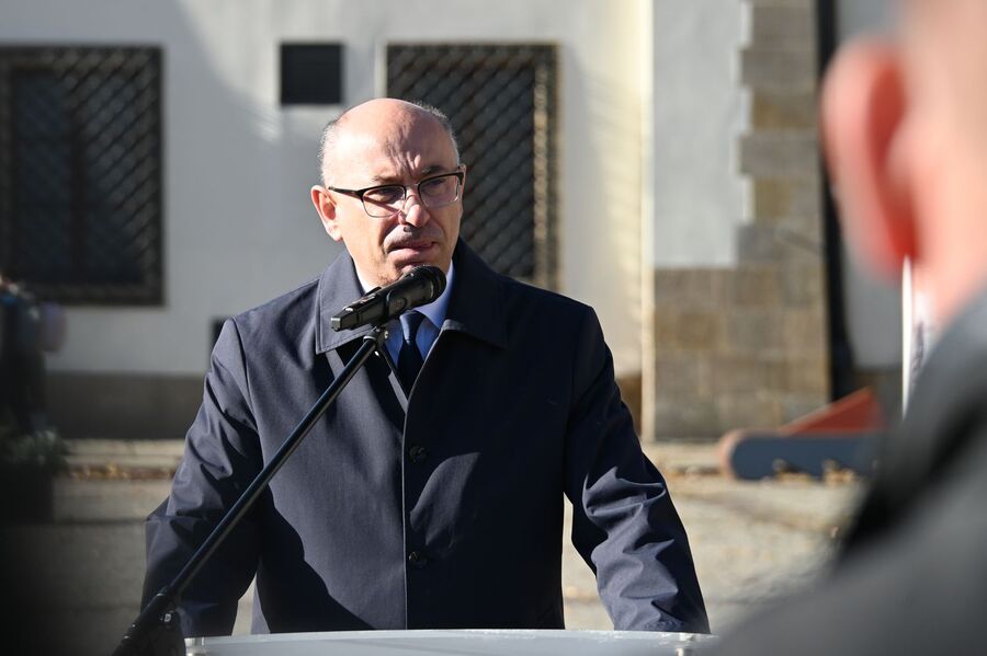 Pl. Wolnica. Otwarcie wystaw o Wincentym Witosie i Ignacym Daszyńskim. Fot. Janusz Ślęzak (IPN)