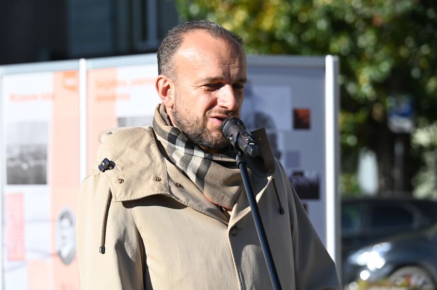 Pl. Wolnica. Otwarcie wystaw o Wincentym Witosie i Ignacym Daszyńskim. Fot. Janusz Ślęzak (IPN)