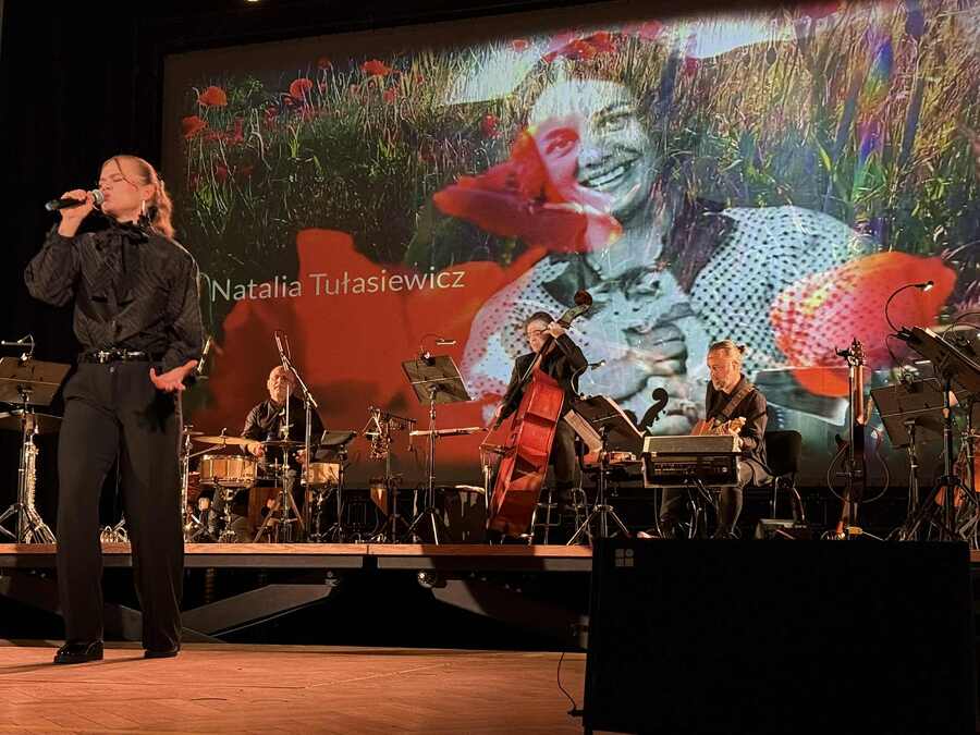 Koncert „Siła Miłości” w Filharmonii Krakowskiej. Fot. Cecylia Radoń (IPN)