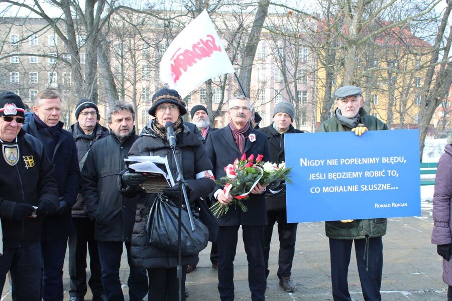 Narodowy Dzień Pamięci Żołnierzy Wyklętych. Uroczystość na pl. Inwalidów w Krakowie