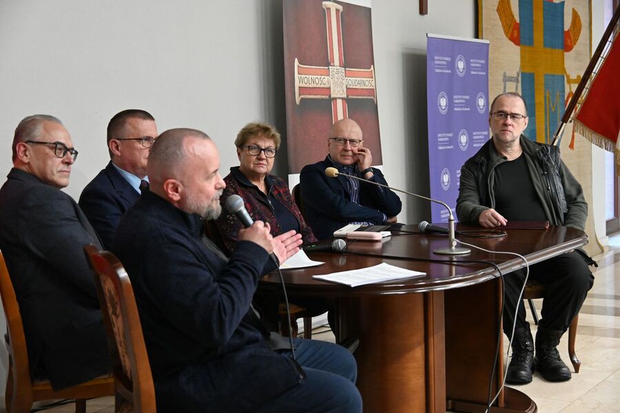 Kraków. Spotkanie z okazji 45. rocznicy rejestracji „Solidarności”. Fot. Żaneta Wierzgacz i Janusz Ślęzak (IPN)